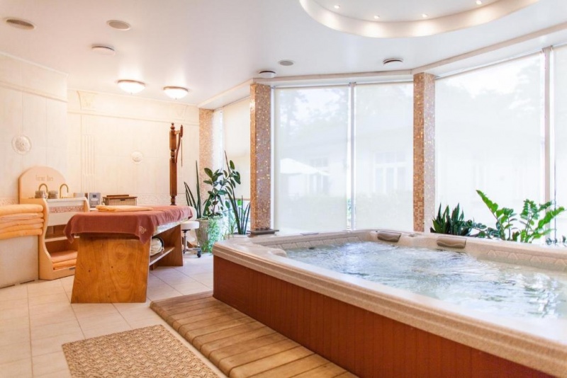 Янтарная ночёвка с посещением SPA-центра в "TB Palace Hotel & SPA"