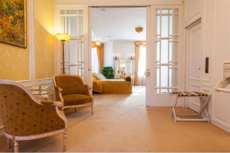 Ööbimine Dzintara toas koos SPA keskuse külastusega "TB Palace Hotel & SPA"