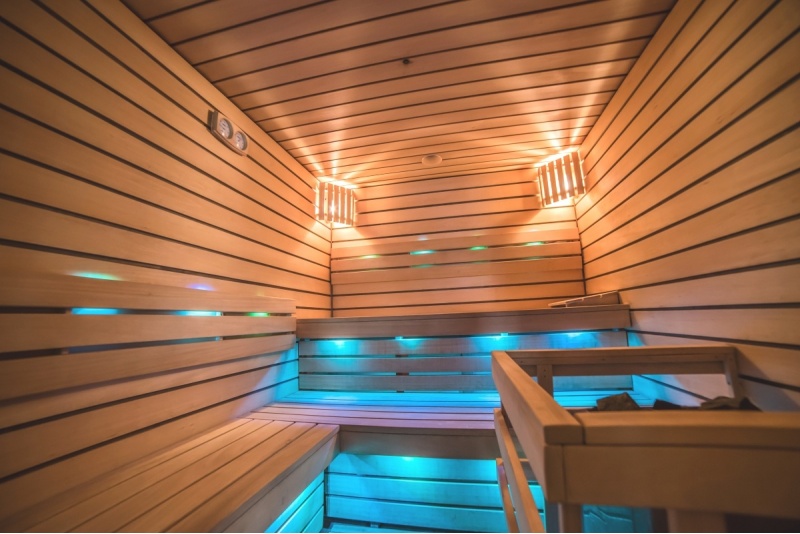 Tervistav puhkus merevaatega + SPA ja õhtusöök „SPA Amber Palace“