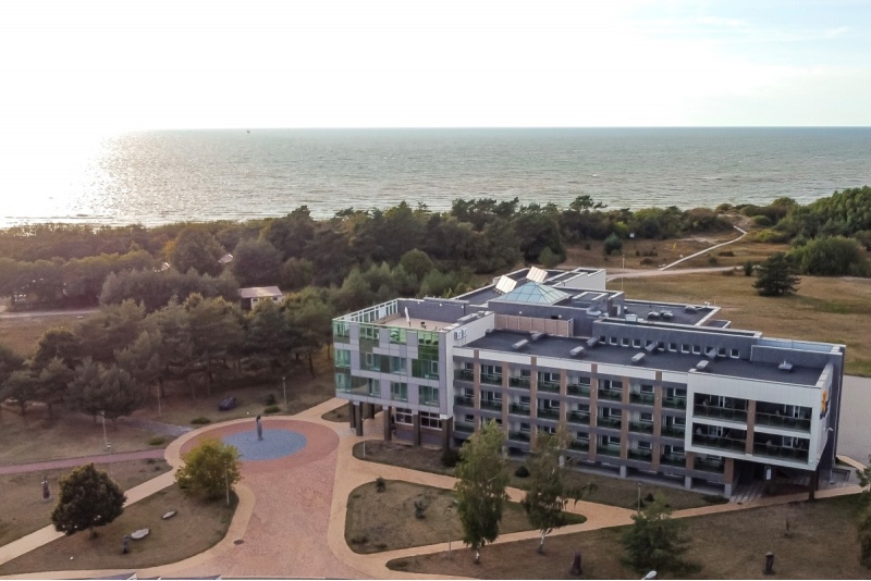 Tervistav puhkus merevaatega + SPA ja õhtusöök „SPA Amber Palace“