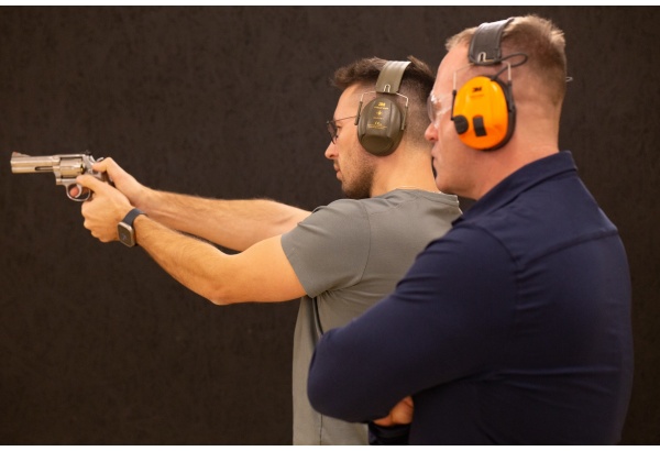 Пакет стрельбы "Only Pistols" в тире GunGarage