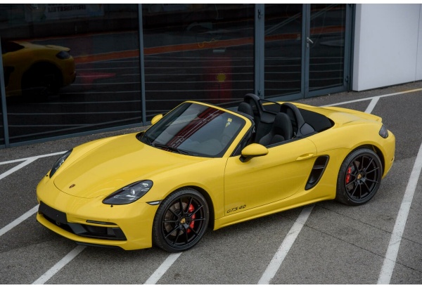 Впечатляющая поездка «5 кругов» на Porsche 718 Boxster GTS 4.0 в Пярну
