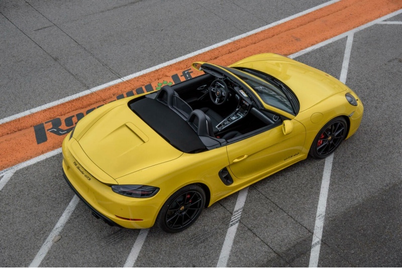 Экстремальная поездка «3 круга» на Porsche 718 Boxster GTS 4.0 в Пярну