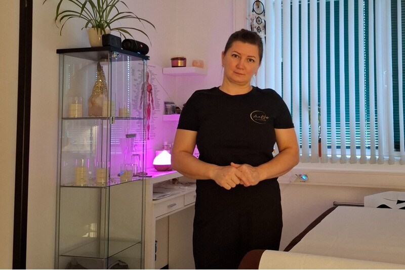 Моделирующий массаж лица в студии AnaBliss Massage