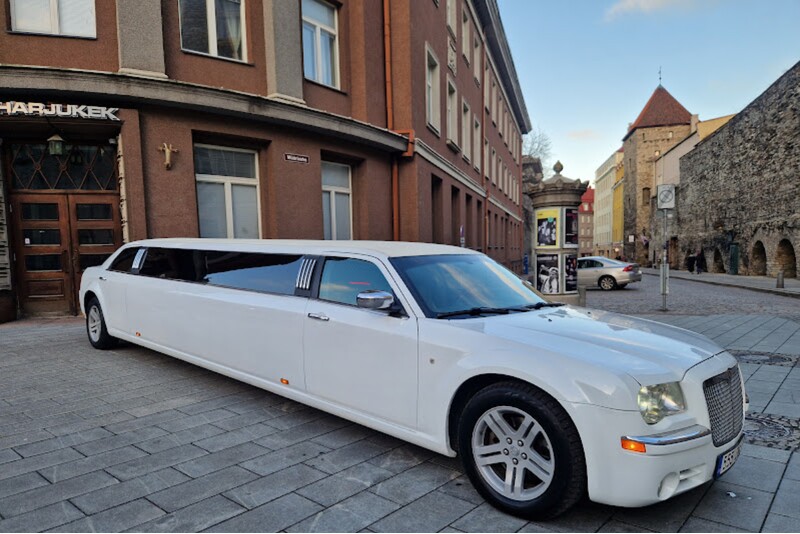 Аренда VIP-лимузина
