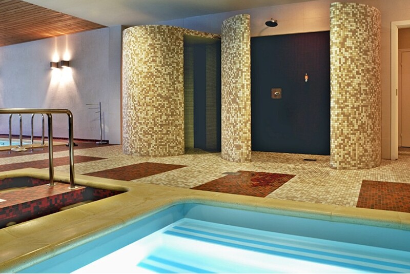 Romantiline puhkus SPA, õhtusöögi ja hommikusöögiga hotellis "SPA Hotel Ezeri"