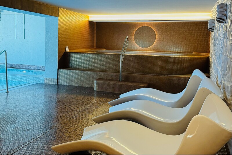 Puhkus SPA-ga kahele hotellis „Auksinės kopos“ Šventojis