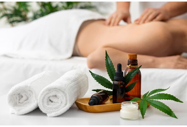 Расслабляющий массаж B'Well с маслом CBD