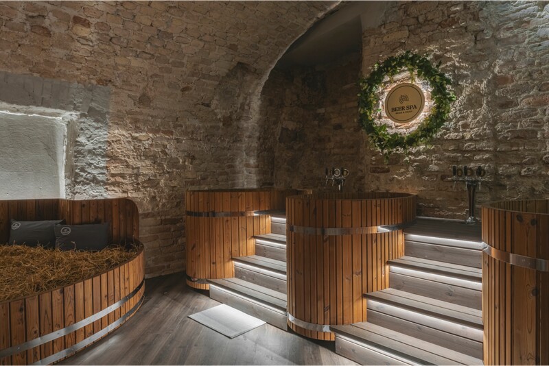 Пивная SPA-процедура в VIP-комнате ĄŽUOLAS «BEER SPA» в Вильнюсе