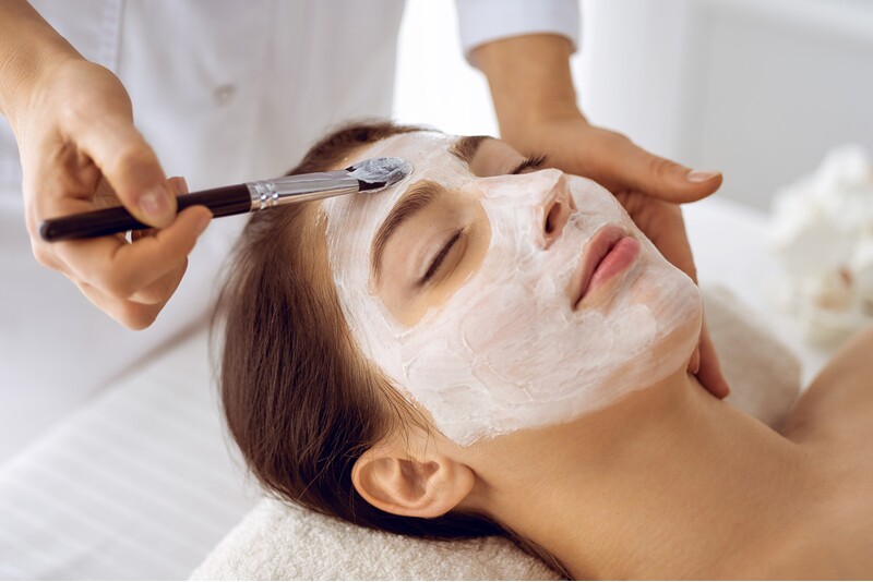 Anna Face Therapy Keemiline koorimine näole Tallinnas