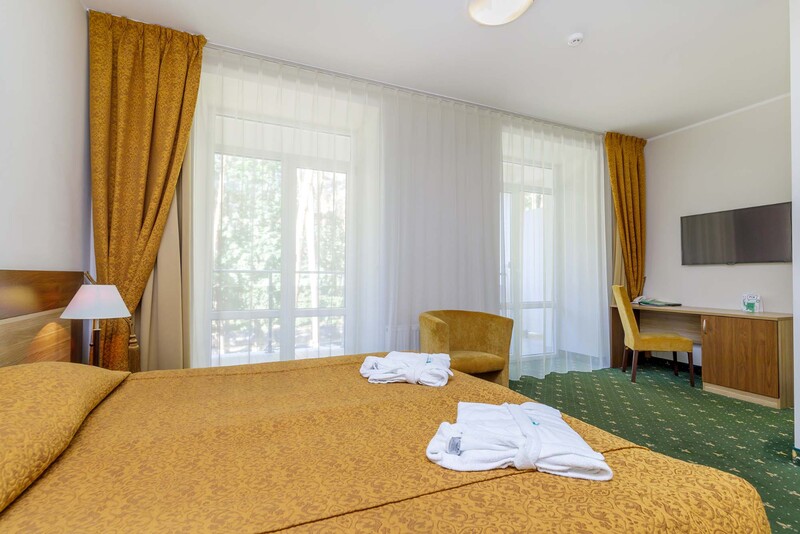 Проживание со SPA и ужином для двоих в «Eglės sanatorija» в Бирштонасе