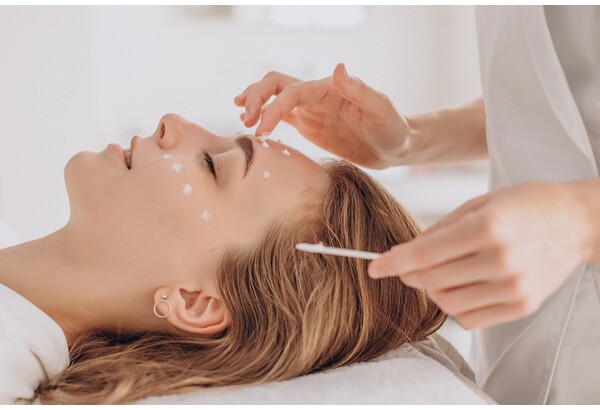 Skin Care by Ana BioRePeel + терапия микроиглами