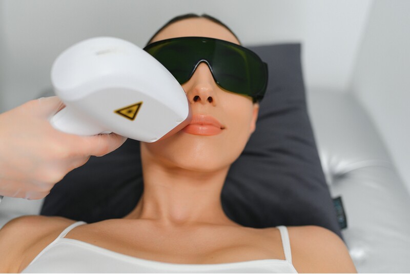 Skin Care by Ana лазерная эпиляция области щек