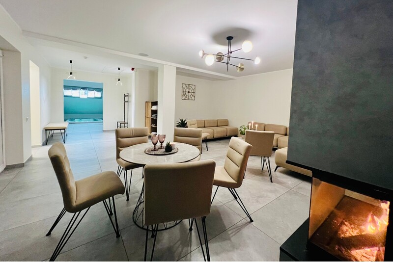 Ööbimine „Sanvilla“ Deluxe-toas koos privaatse SPA külastusega