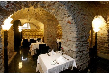 Romantiline õhtusöök kahele prantsuspärases restoranis C`est La Vie Tallinn