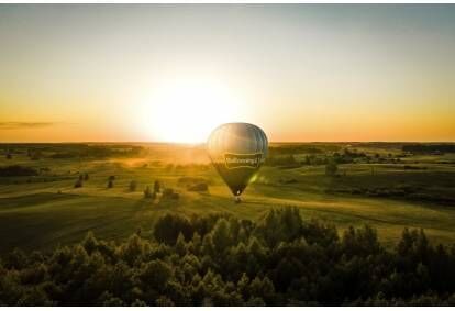 Rytinis skrydis karšto oro balionu Vilniuje arba Trakuose