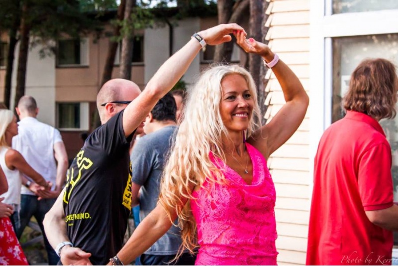 Весёлые танцевальные занятия Casa de Baile для пары в Таллине