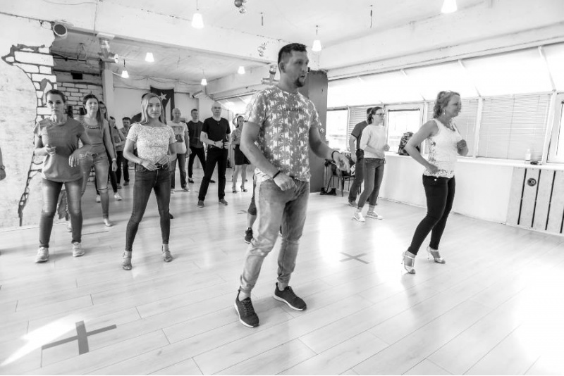 Весёлые танцевальные тренировки Casa de Baile для пары в Таллине