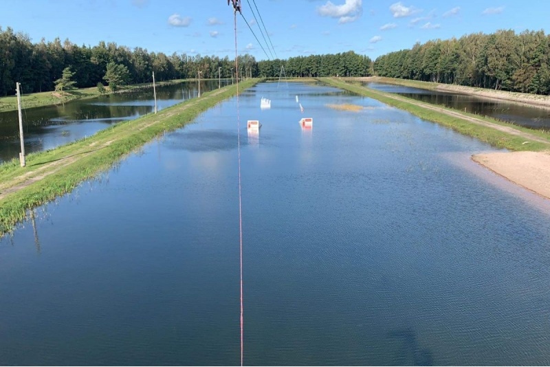Обучение вейкбордингу для четверых в Pidula Wakepark