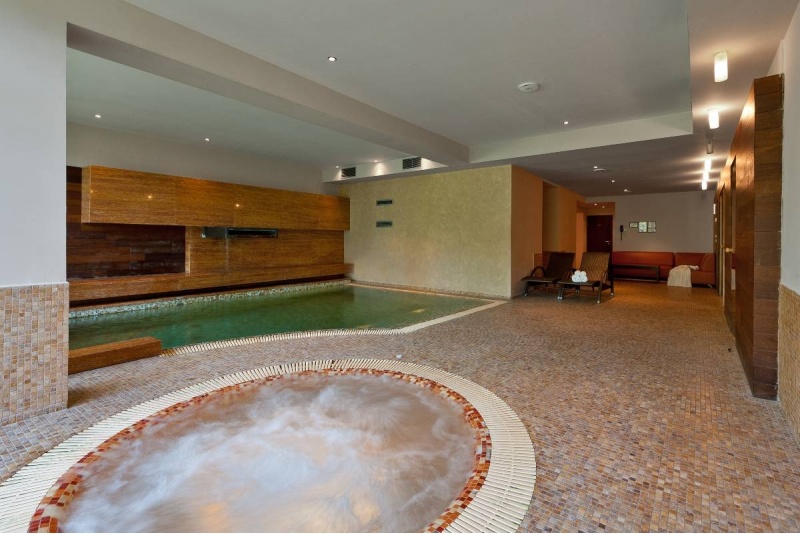 Ночлег с завтраком и SPA для двоих в отеле «Belvilis» в Молетай