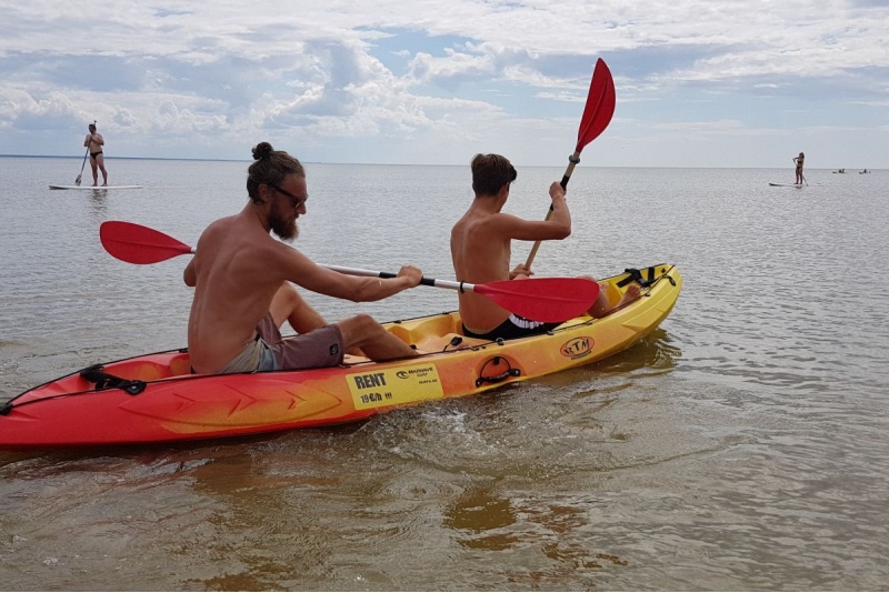 Surf Center DayPass на пляже Пярну